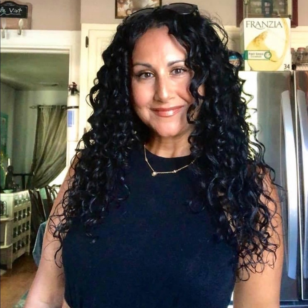 Meet your Posher, Faith